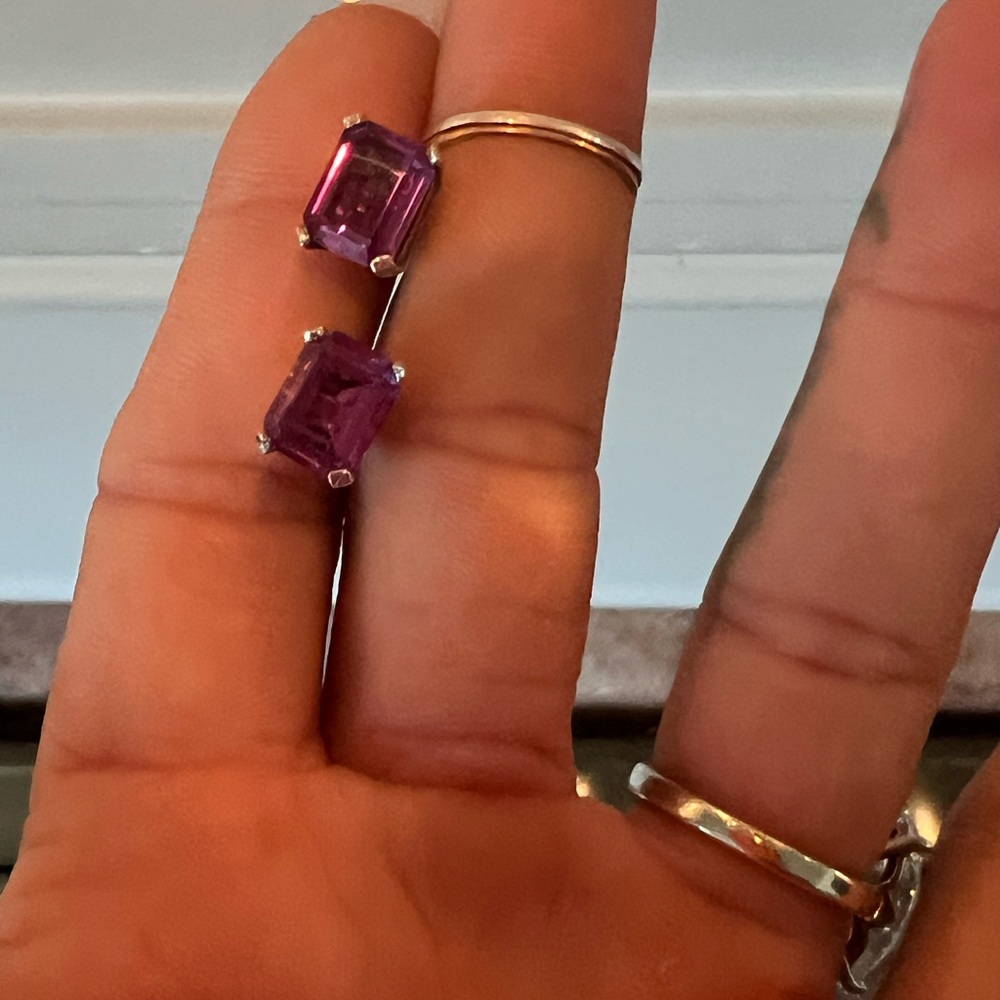 Synthetic alexandrite Earrings - Picture 3 of 4